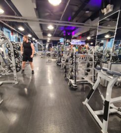Crunch Fitness – 54th Street