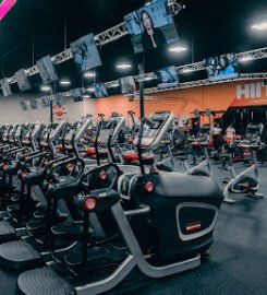 Crunch Fitness
