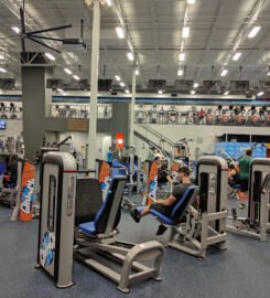 Crunch Fitness – South Tampa