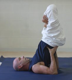 Om Yoga Studio & School Of Thai Yoga Massage