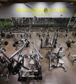 Gold’s Gym